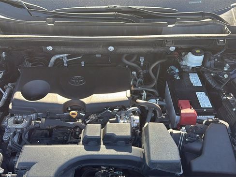 Used 2023 Toyota RAV4 XLE image 29