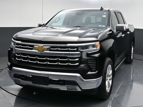 Certified 2023 Chevrolet Silverado 1500 LTZ w/ Technology Package AWD/4WD image 3