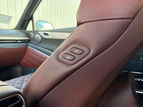 New 2026 Genesis GV80 3.5T Prestige image 24
