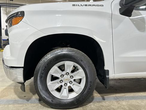 Used 2024 Chevrolet Silverado 1500 W/T w/ WT Fleet Convenience Package image 18