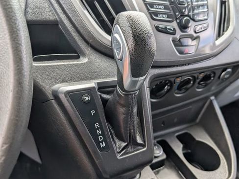 Used 2018 Ford Transit 250 148 Medium Roof RWD image 24