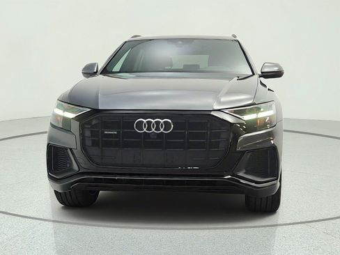 Used 2020 Audi Q8 Premium Plus w/ Premium Plus Package AWD/4WD image 2