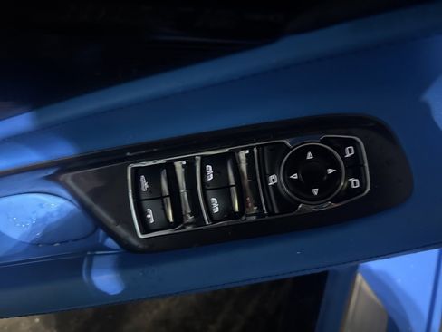 Used 2024 Chevrolet Corvette Stingray Premium Conv w/ Z51 Performance Package image 13