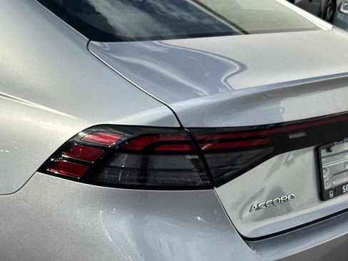 Certified 2025 Honda Accord LX image 29