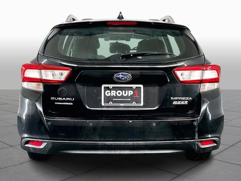 Used 2017 Subaru Impreza 2.0i Limited image 4