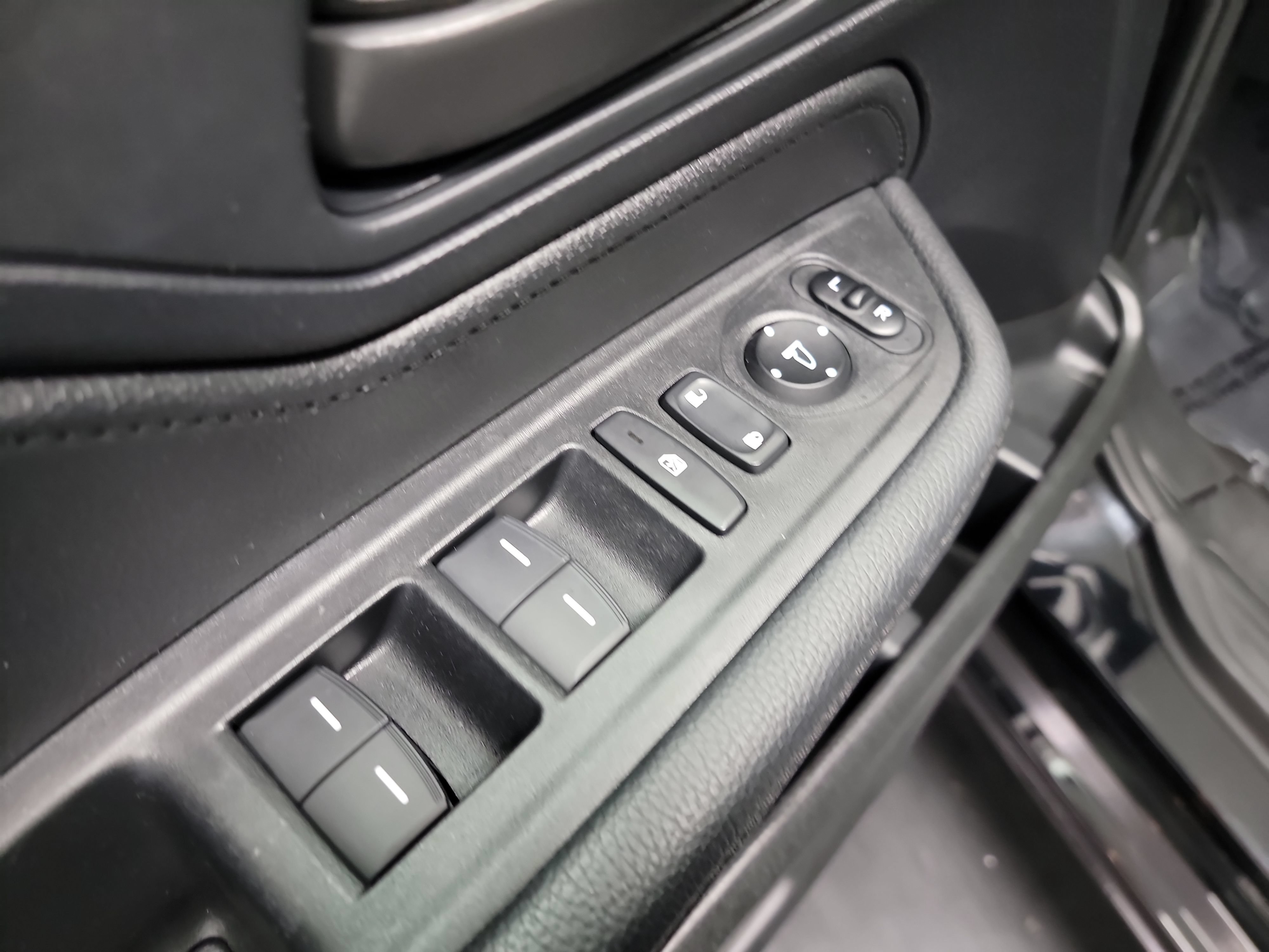 Certified 2024 Honda Odyssey Sport image 14