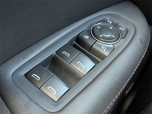 Certified 2025 Cadillac XT5 Premium Luxury image 25