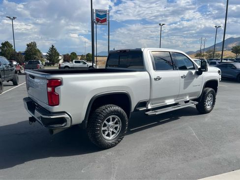 Used 2023 Chevrolet Silverado 3500 LTZ w/ LTZ Plus Package AWD/4WD image 7