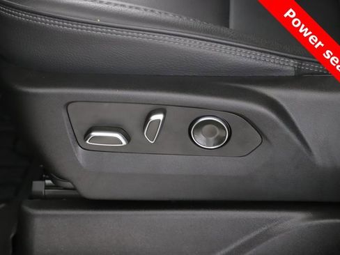 Used 2025 GMC Yukon Denali image 20