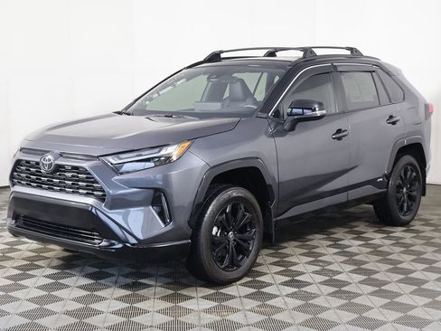 Used 2024 Toyota RAV4 XSE image 8