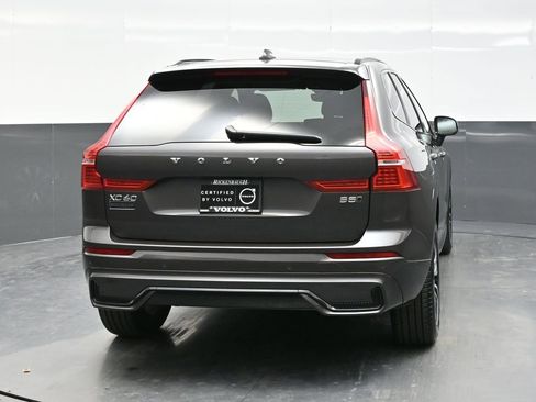 Used 2025 Volvo XC60 B5 Plus w/ Climate Package AWD/4WD image 6