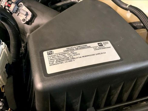 Used 2021 Chevrolet Tahoe RST w/ Luxury Package image 32