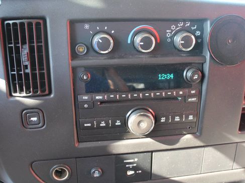 Used 2013 Chevrolet Express 3500 LT w/ LT Preferred Equipment Group image 16