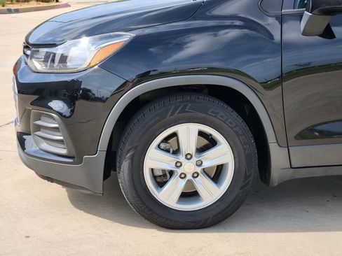 Used 2020 Chevrolet Trax LS image 8