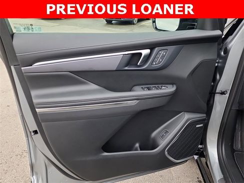 New 2026 Buick Enclave Sport Touring w/ Power Package image 9