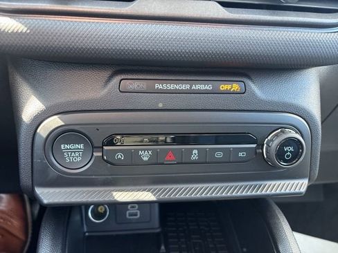 Used 2025 Ford Bronco Sport Outer Banks image 12