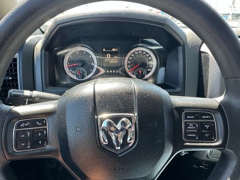 Certified 2018 RAM 1500 Express w/ Express Value Package RWD image 24
