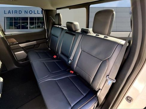 New 2026 Ford F350 Lariat w/ Lariat Ultimate Package image 28