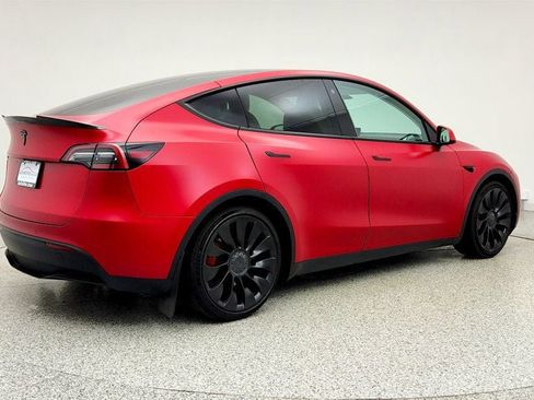 Used 2022 Tesla Model Y Performance image 5