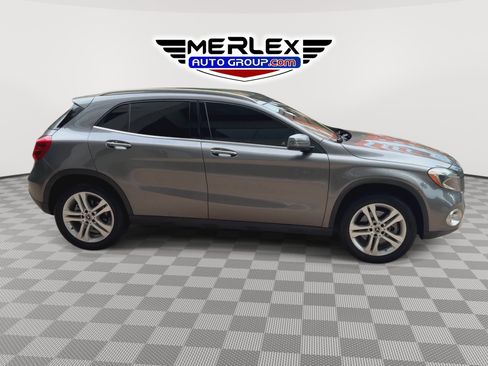 Used 2019 Mercedes-Benz GLA 250 4MATIC image 9