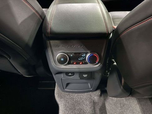 Used 2025 Ford Explorer ST-Line w/ Premium Package RWD image 40