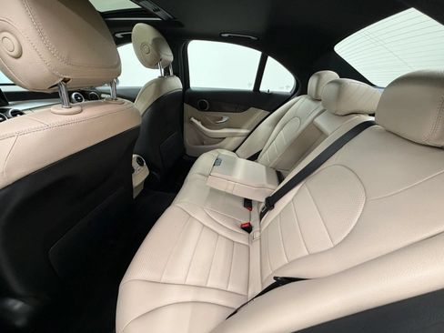 Used 2018 Mercedes-Benz C 300 Sedan w/ Premium Package image 16