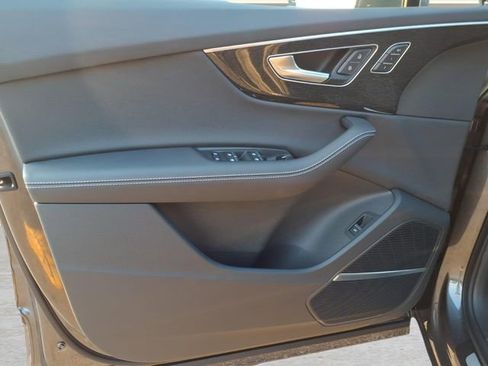 Used 2026 Audi Q7 3.0T Premium Plus w/ Premium Plus Package image 16