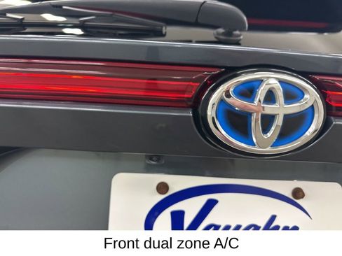 Used 2021 Toyota Venza Limited w/ Advanced Technology Package image 17