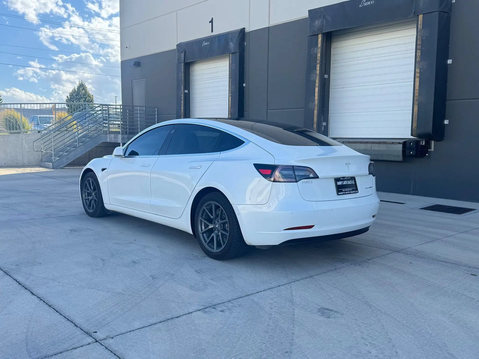Used 2019 Tesla Model 3 Long Range AWD/4WD image 3