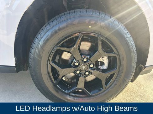 Used 2022 Ford Maverick XLT w/ Equipment Group 300A Standard AWD/4WD image 8