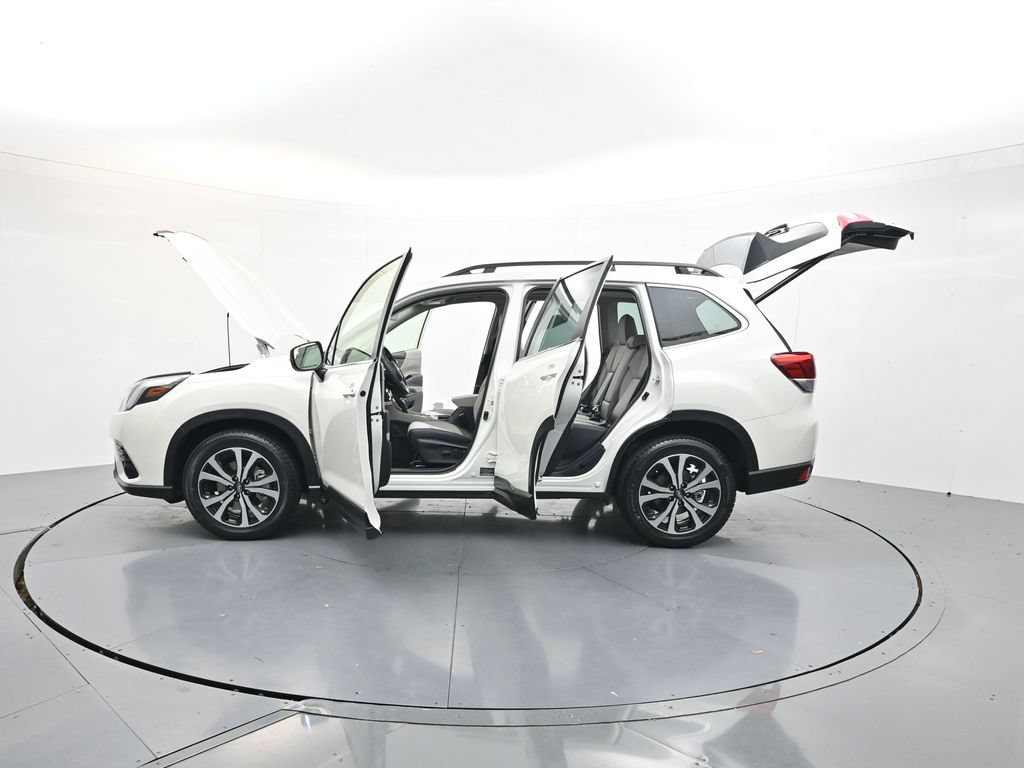 Used 2024 Subaru Forester Limited AWD/4WD image 38