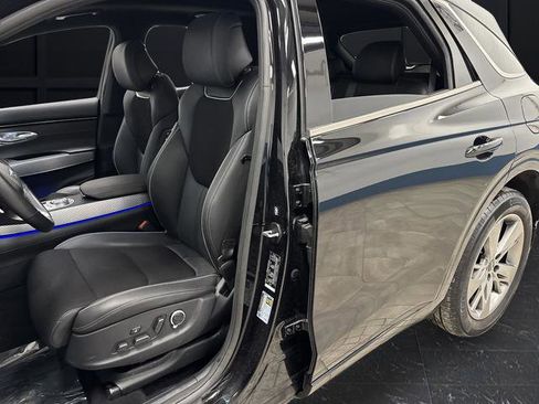 Used 2024 Genesis GV70 3.5T Sport image 4