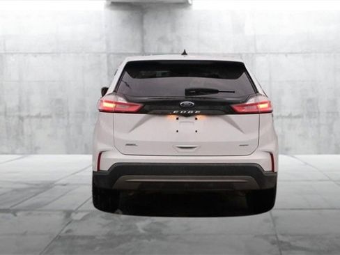 Certified 2024 Ford Edge SEL image 6