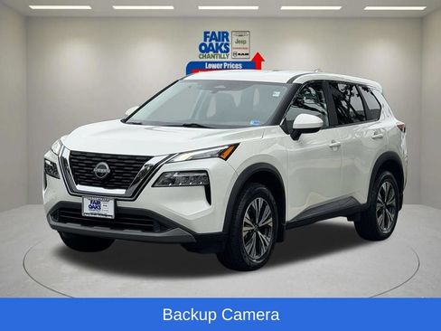 Used 2023 Nissan Rogue SV AWD/4WD image 3