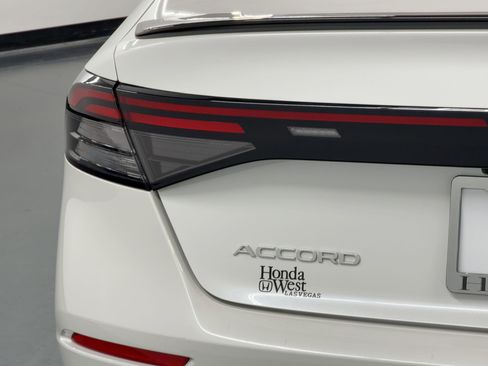 Used 2023 Honda Accord Sport image 13