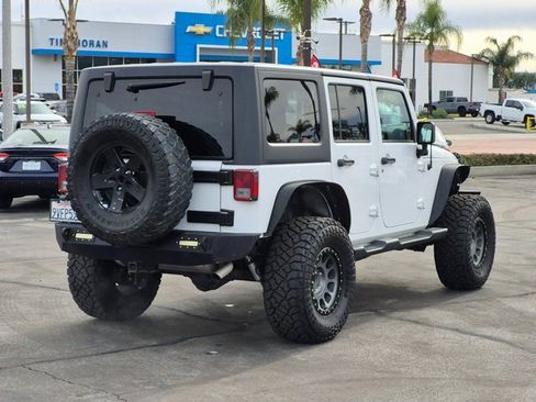 Used 2018 Jeep Wrangler Unlimited Sport S image 5