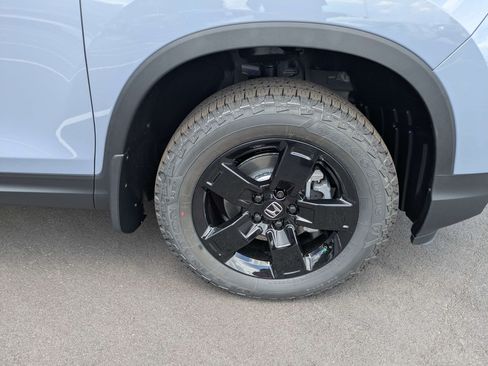 New 2026 Honda Ridgeline Black Edition image 15
