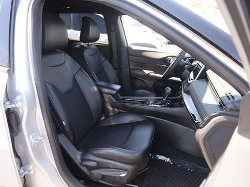 Used 2025 Jeep Compass Trailhawk AWD/4WD image 27