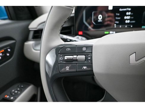 New 2026 Kia EV9 Wind image 22