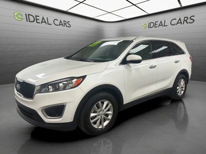 Used 2017 Kia Sorento FWD w/ LX Convenience Package