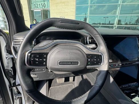 Used 2024 Jeep Grand Wagoneer Series II w/ Quick Order Packagew 28T image 9