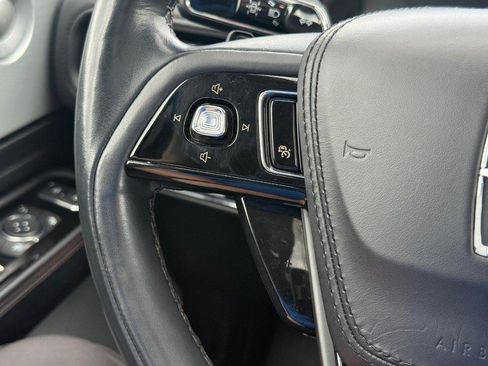 Certified 2023 Lincoln Aviator Reserve w/ Equipment Group 201A image 19