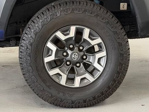 Used 2023 Toyota Tacoma TRD Off-Road RWD image 8