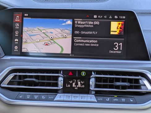 Used 2022 BMW X5 xDrive40i w/ Premium Package image 21