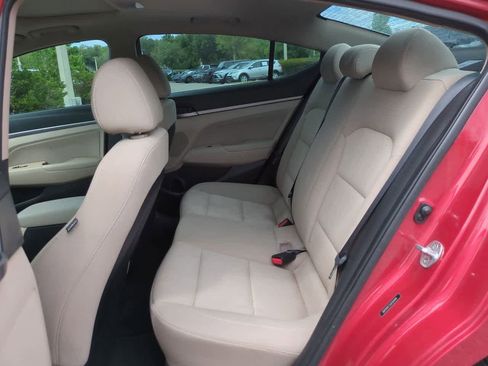 Used 2018 Hyundai Elantra Value Edition w/ Cargo Package FWD image 13