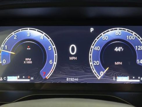 Used 2024 Jeep Grand Cherokee L Limited w/ Luxury Tech Group II image 17