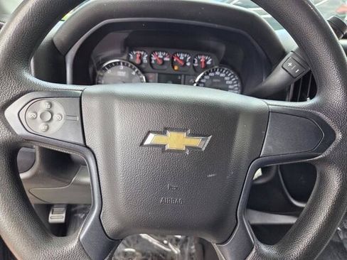 Used 2018 Chevrolet Silverado 1500 Custom AWD/4WD image 8