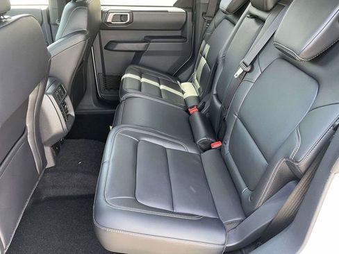 New 2026 Ford Bronco Outer Banks AWD/4WD image 12