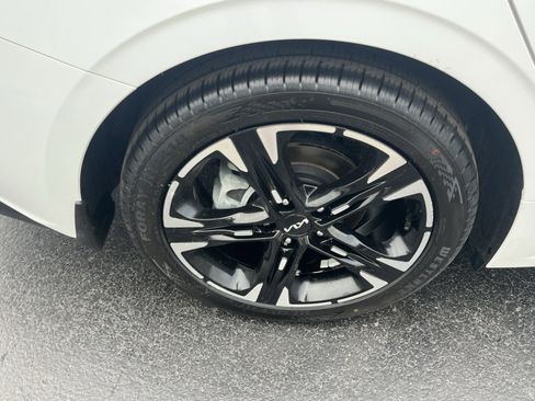 Used 2023 Kia K5 GT-Line w/ GT-Line Premium Package FWD image 42