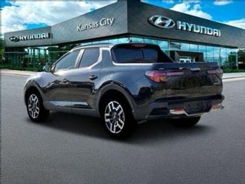 Used 2025 Hyundai Santa Cruz Limited image 4